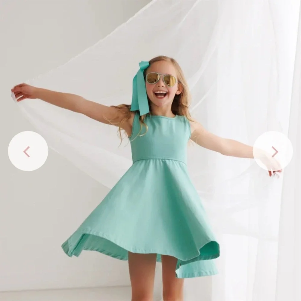 well dressed wolf green dress Well Dressed Wolf | Dresses | Well Dressed Wolf Green And Gray Bunting Girls Dress Size 7